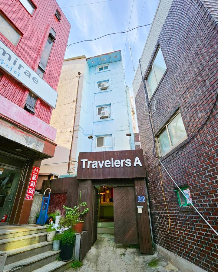 Travelers A Korea Hostel Seoul Bagian luar foto